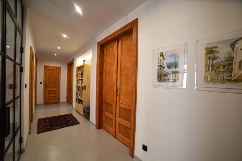 Designer Apartment 110M2 With King Size Beds & Equipped Kitchen Cracóvia Exterior foto