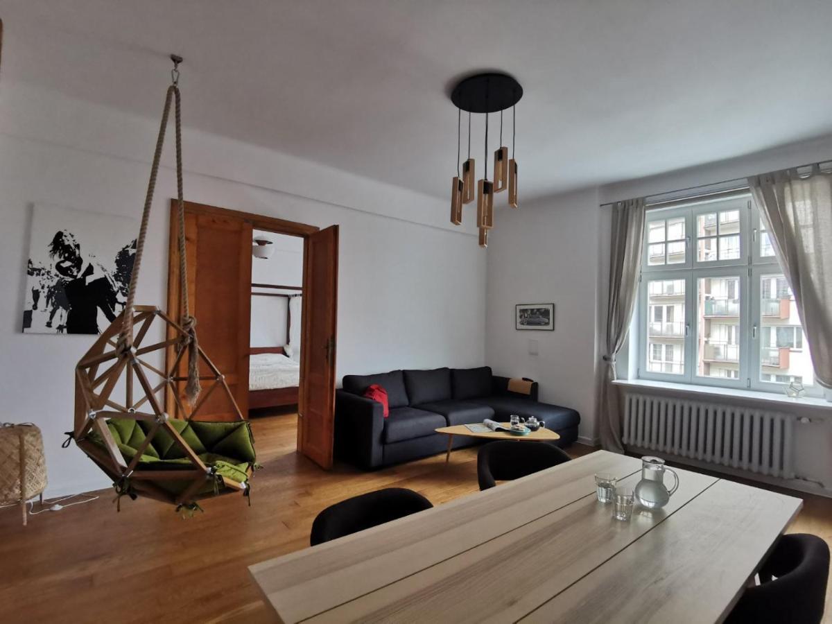 Designer Apartment 110M2 With King Size Beds & Equipped Kitchen Cracóvia Exterior foto