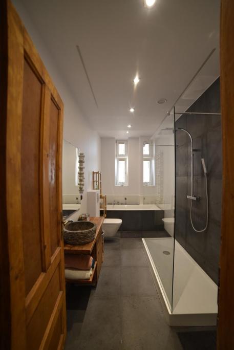 Designer Apartment 110M2 With King Size Beds & Equipped Kitchen Cracóvia Exterior foto